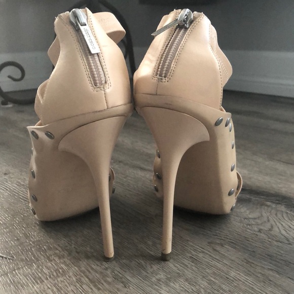 Jimmy Choo nude strappy studded sandals - Picture 2 of 6
